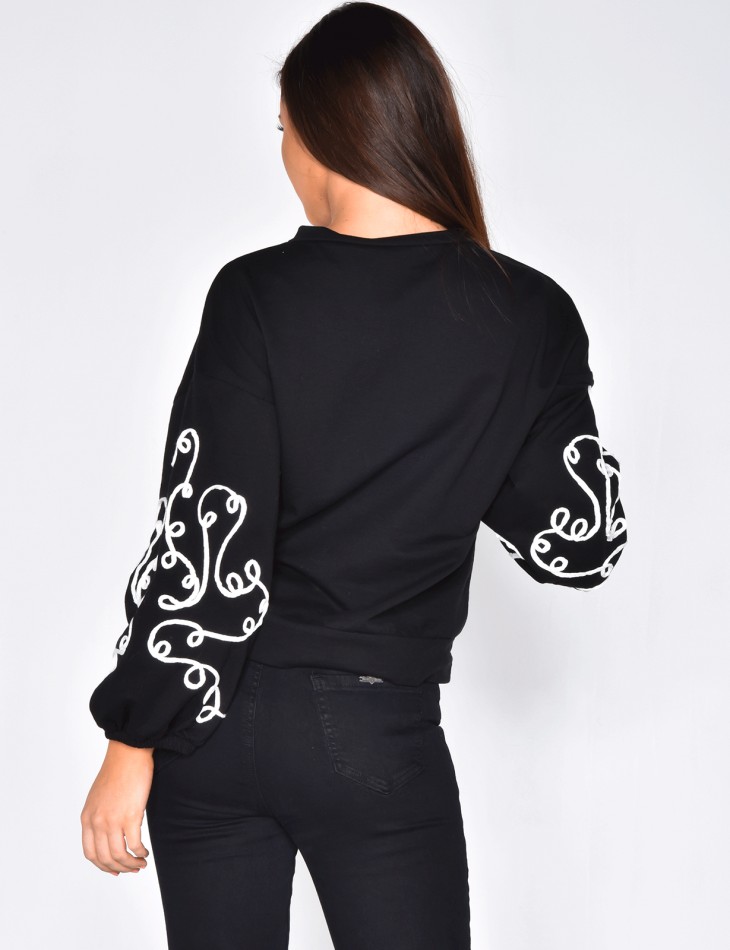 Sweatshirt with Embroidered Pattern