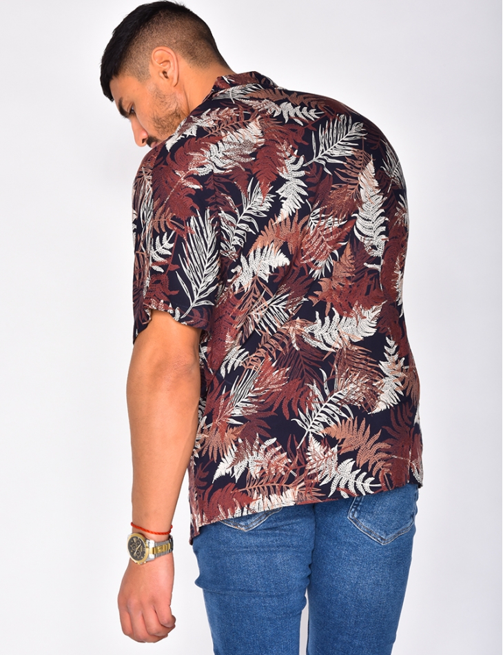 Short Sleeved Shirt with Leaf Pattern
