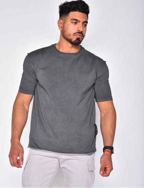 Men's T-shirt with visible stitching