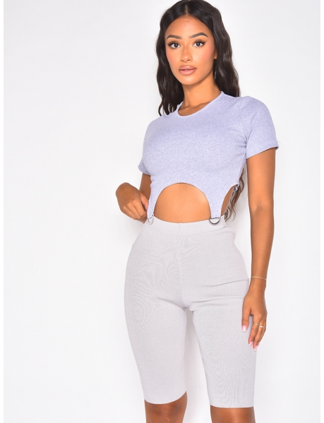 Ribbed crop top with small rings