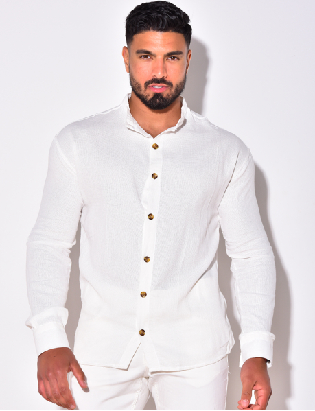 Finely-woven long-sleeved shirt with small collar