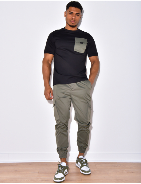 Cargo trousers and T-shirt with pockets co-ord
