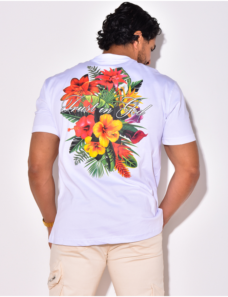 T-shirt avec des fleurs