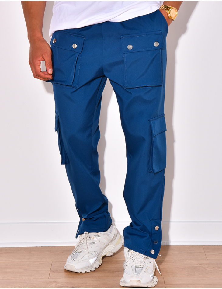 Cargo trousers with press studs