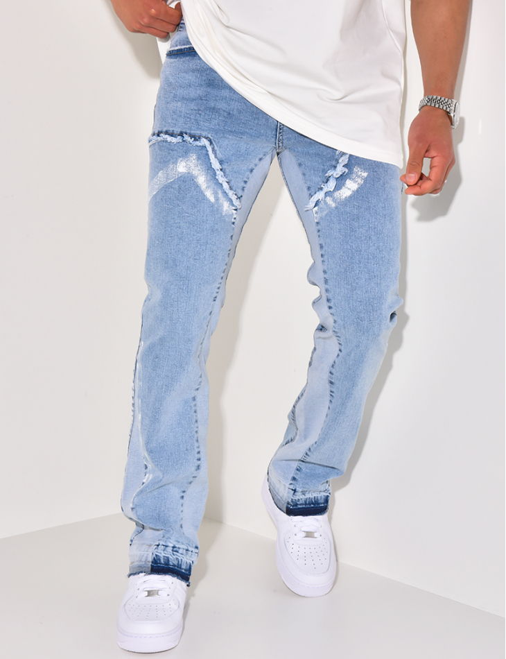  Tapered jeans with paint spots