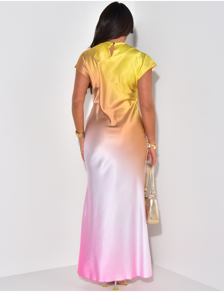 Short-sleeved satin dress with gradient print